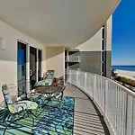 Twin Palms 405